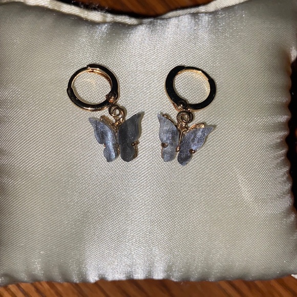 custom made Jewelry - Custom made blue butterfly earrings